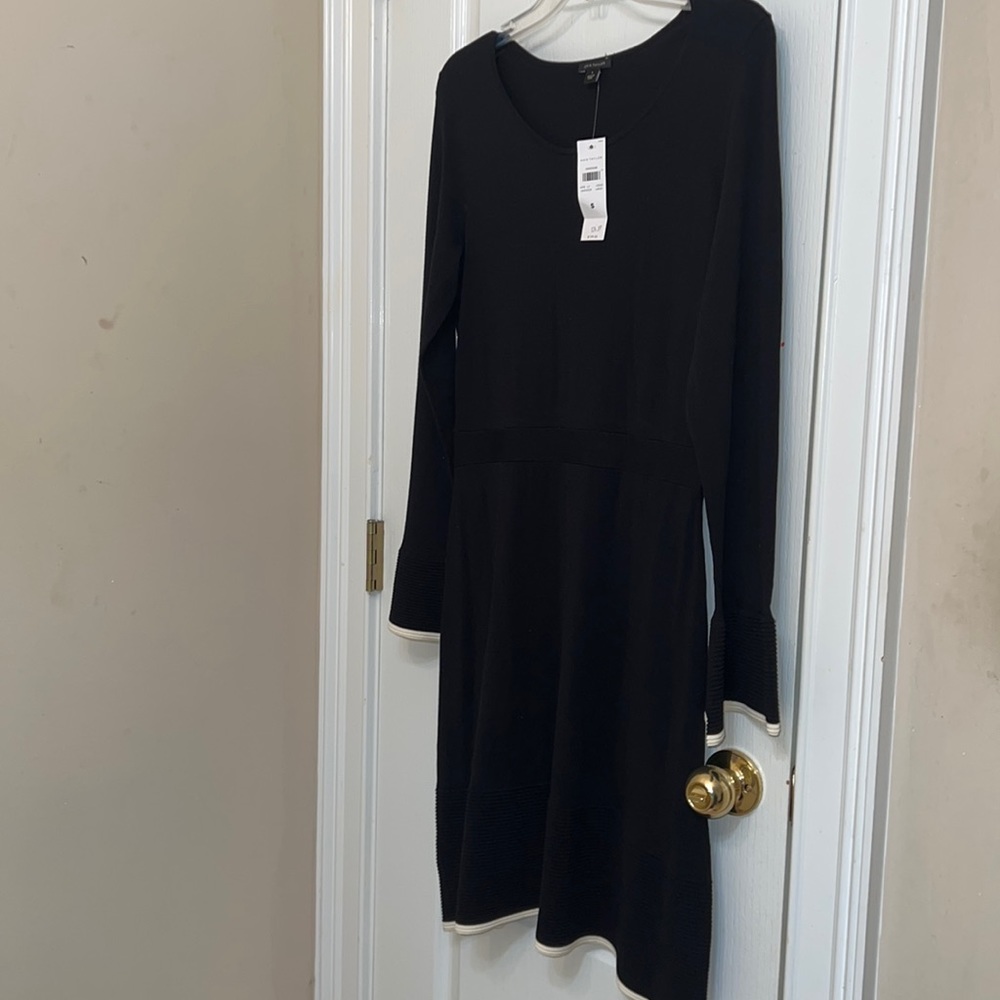 Ann Taylor NWT bell sleeve dress. Soft material. Size small. Color, black.